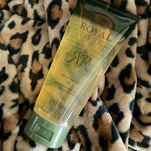 JAFRA Royal Olive Bath & Shower Gel